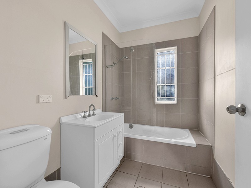 12 Gaynor Street, Banyo QLD 4014