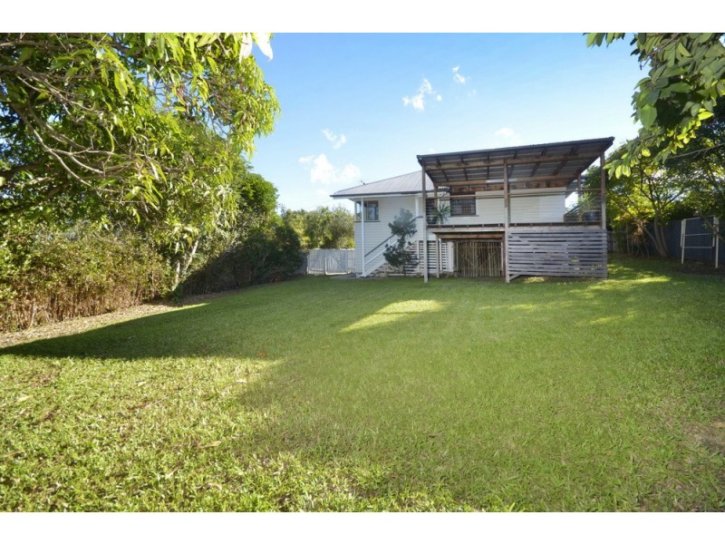 243 Shaw Road, Wavell Heights QLD 4012