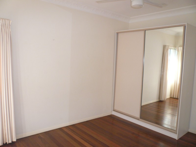 31 Bayview Terrace, Wavell Heights QLD 4012