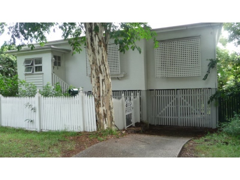 29 Ferres Street, Grange QLD 4051