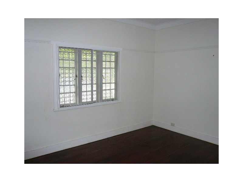 29 Ferres Street, Grange QLD 4051