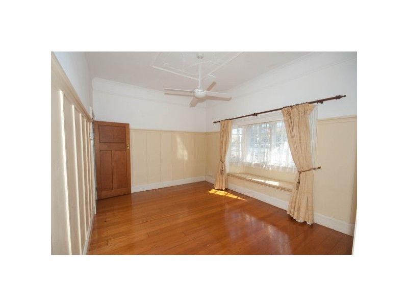 2 Maynard Street, Nundah QLD 4012