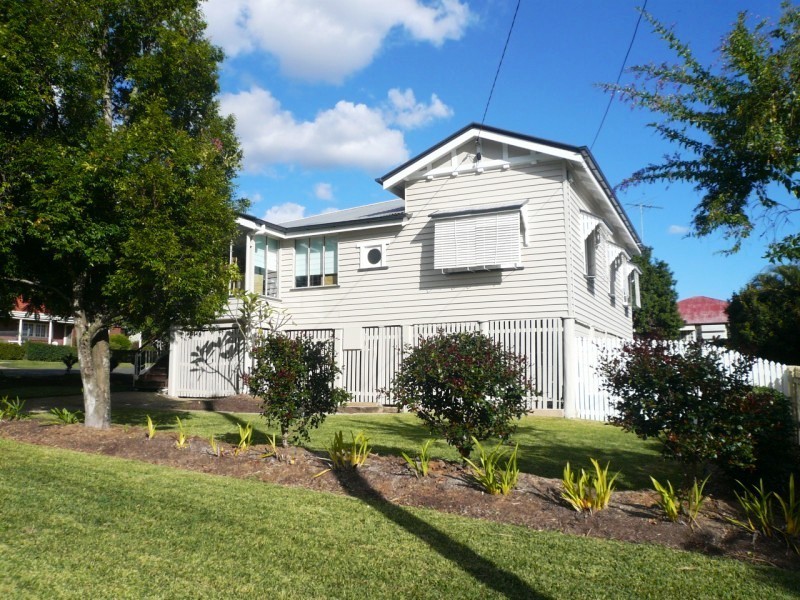 2 Lemnos Street, Nundah QLD 4012