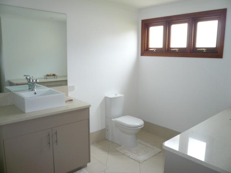 255 Tufnell Road, Banyo QLD 4014