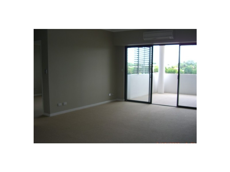 32/37 Playfield Street, Chermside QLD 4032