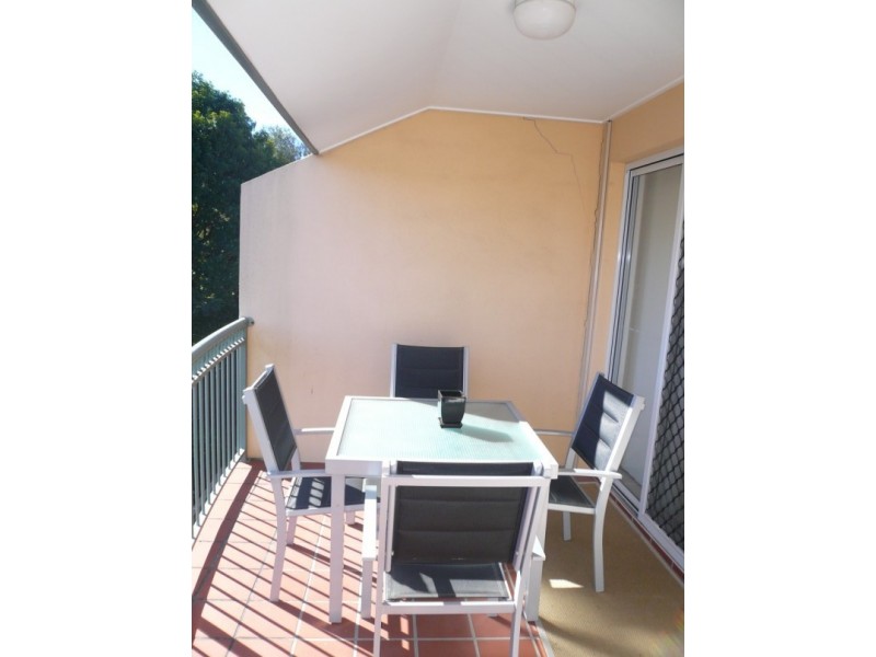 2/31 Onslow Street, Ascot QLD 4007