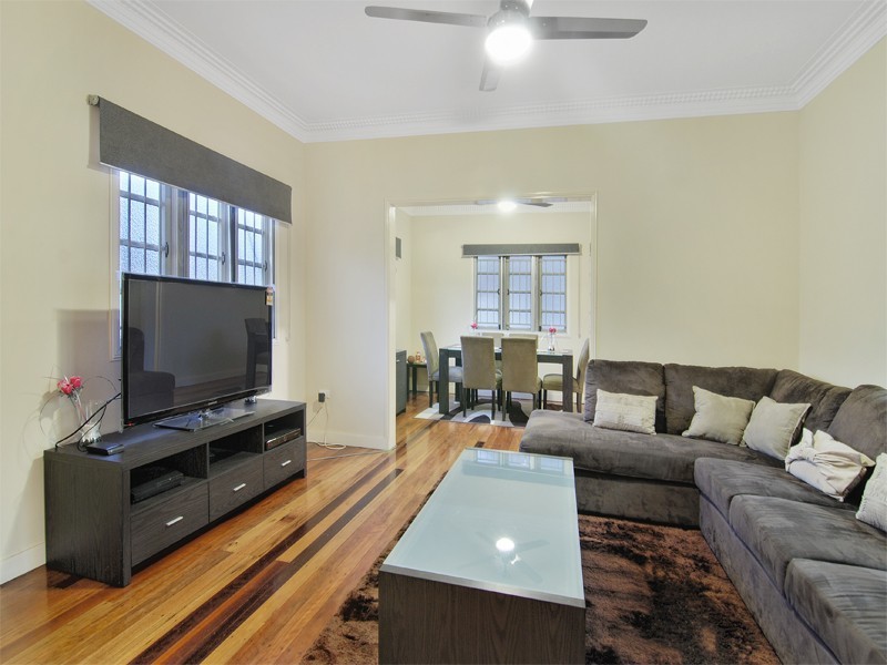 47 Paradise Street, Banyo QLD 4014