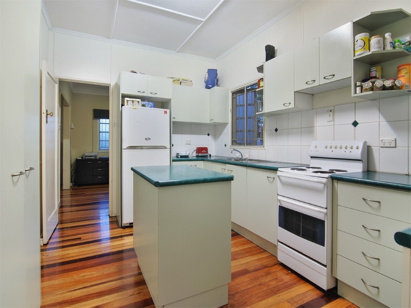 47 Paradise Street, Banyo QLD 4014