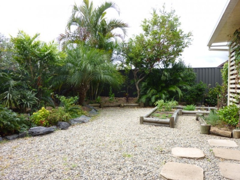 42 Glenside Street, Wavell Heights QLD 4012