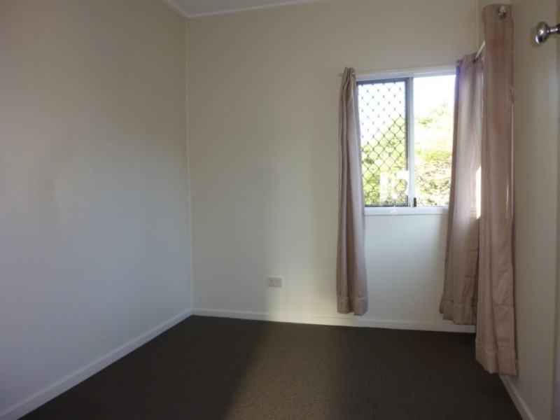 27 Mann Avenue, Northgate QLD 4013