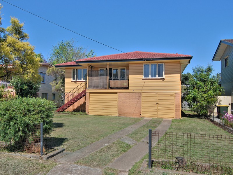 18 Primula Street, Nudgee QLD 4014