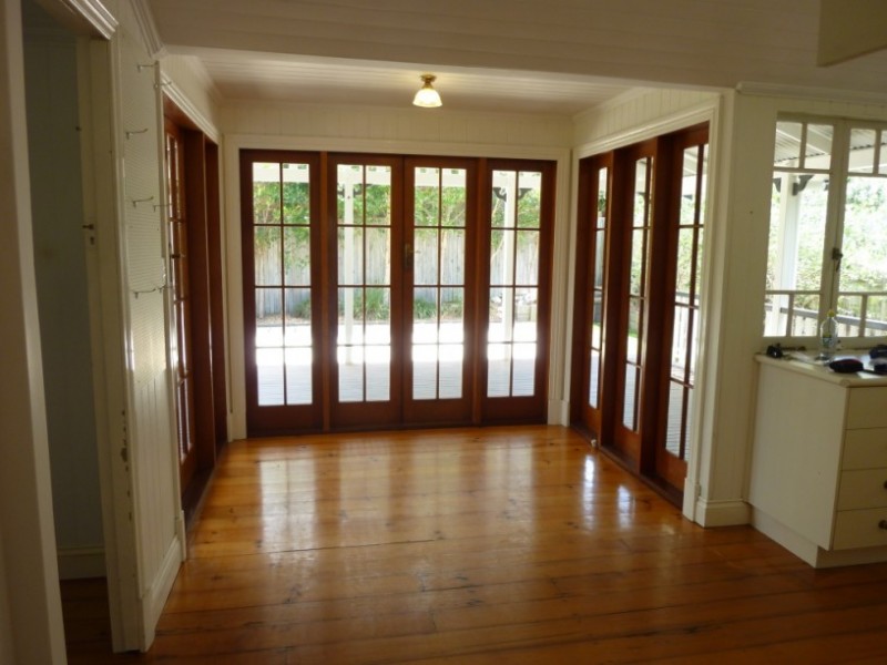 27 Fordham Street, Wavell Heights QLD 4012