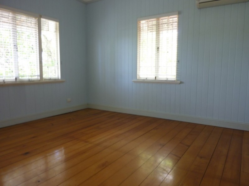 27 Fordham Street, Wavell Heights QLD 4012