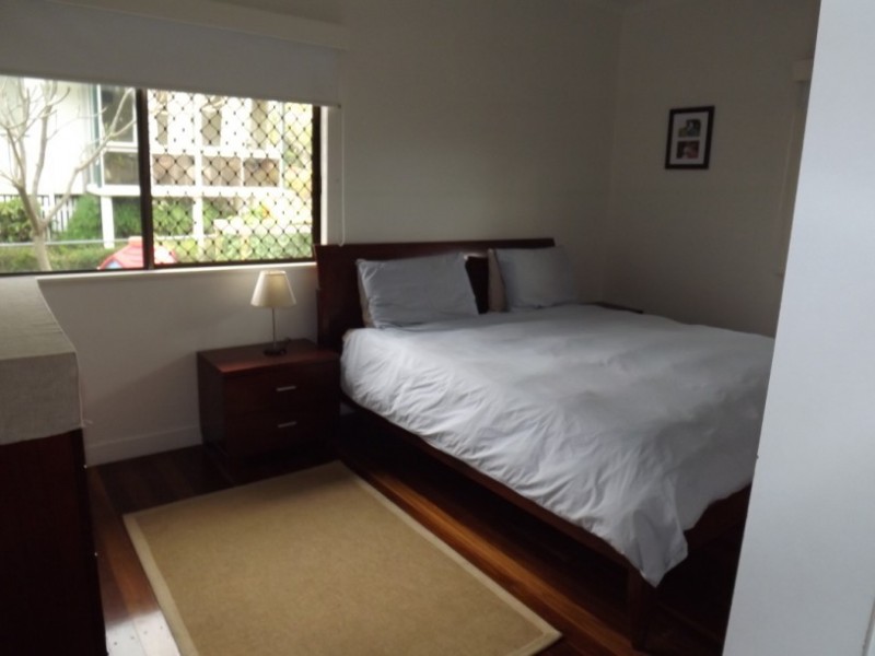 6 Handcroft Street, Wavell Heights QLD 4012