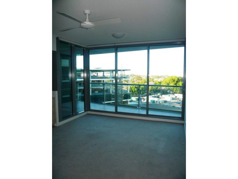 10706/8 Harbour Road, Hamilton QLD 4007