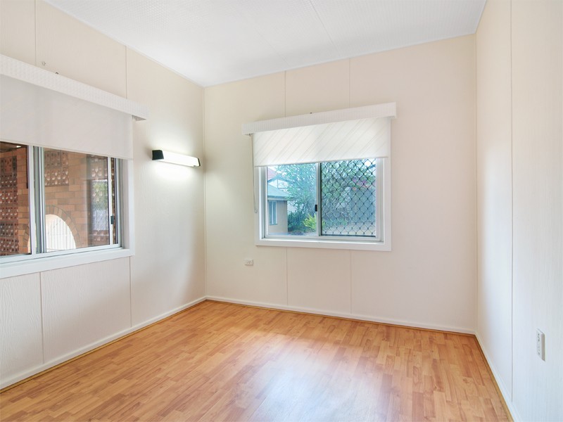 25 Macedon Street, Wavell Heights QLD 4012