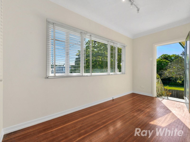 19 Woodville Street, Hendra QLD 4011