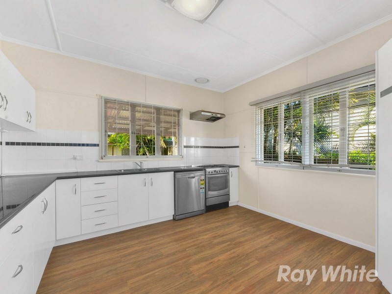 19 Woodville Street, Hendra QLD 4011
