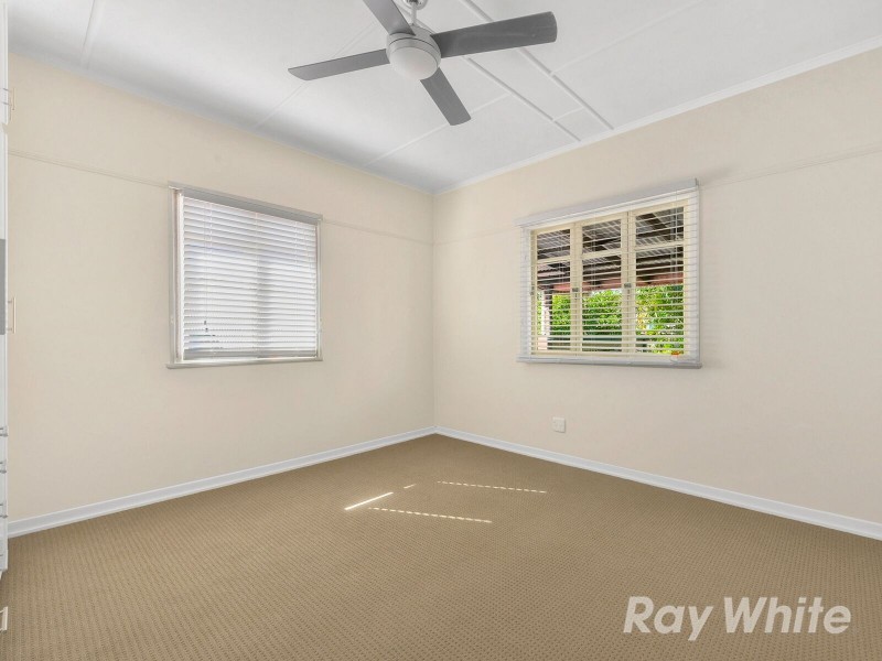 19 Woodville Street, Hendra QLD 4011