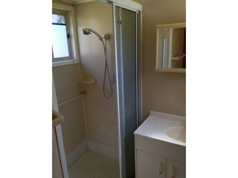 10 O’Quinn Street, Nudgee Beach QLD 4014