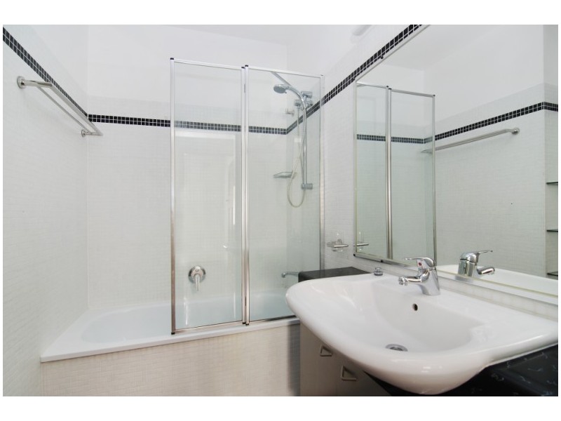 4/15 Julius Street, New Farm QLD 4005