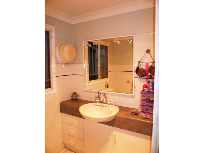 10 Calvert Street, Nundah QLD 4012