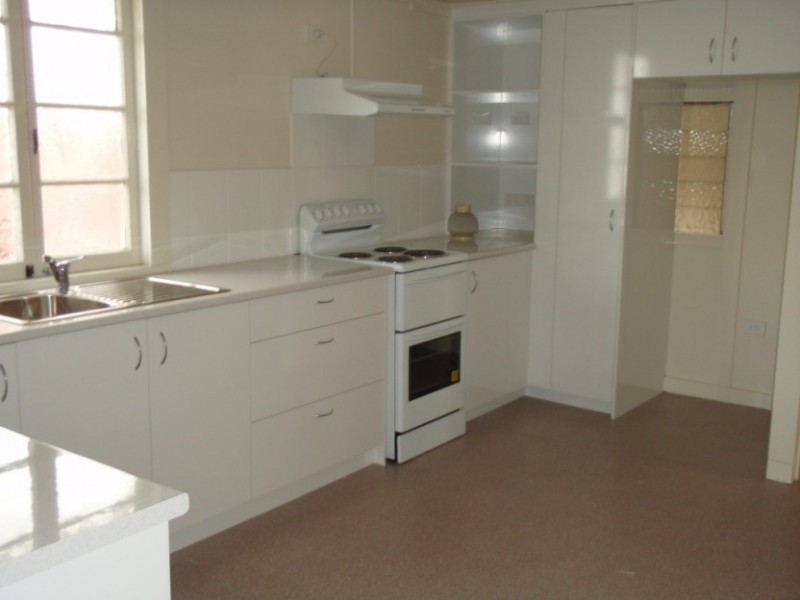 33 Acacia Ave, Northgate QLD 4013