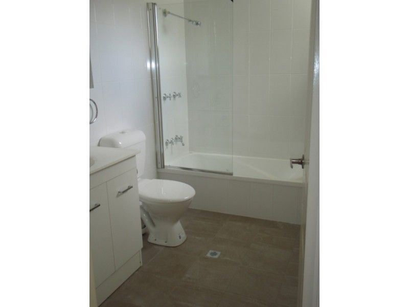 33 Acacia Ave, Northgate QLD 4013