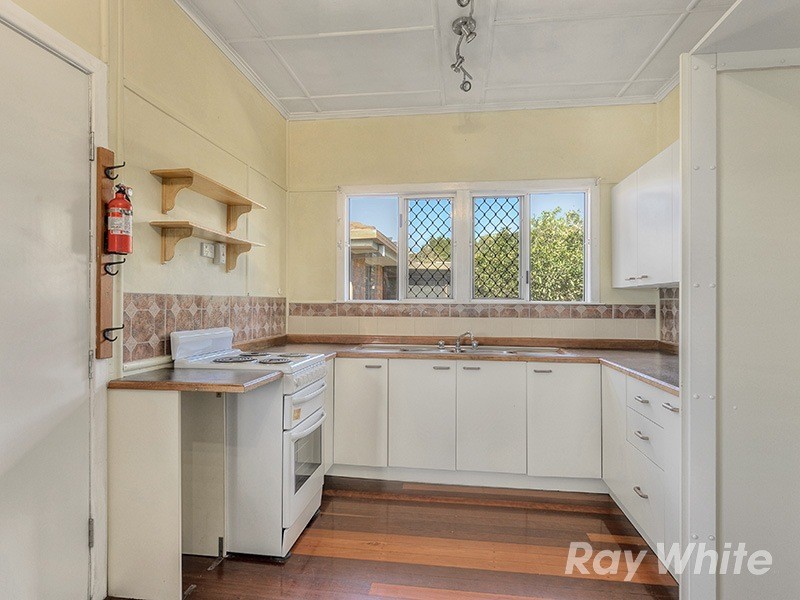 5 Forrest Street, Nudgee QLD 4014