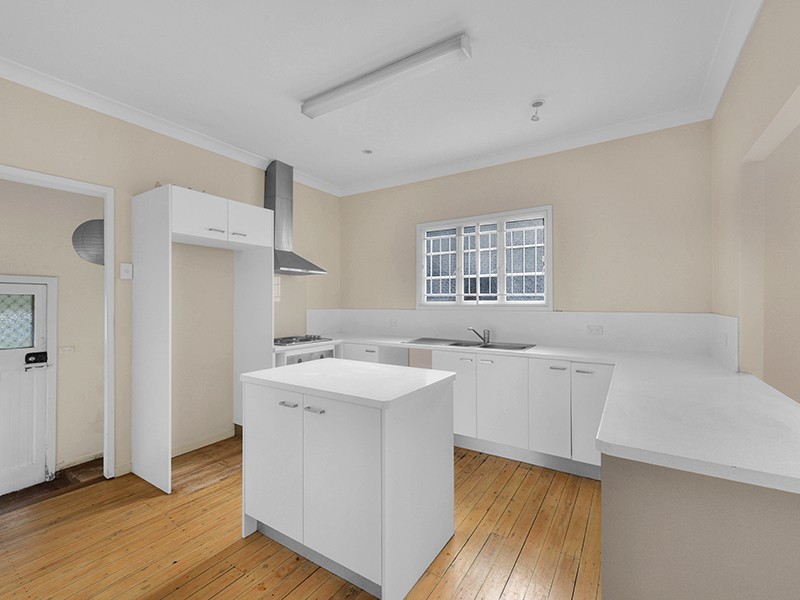 12 Gaynor Road, Banyo QLD 4014