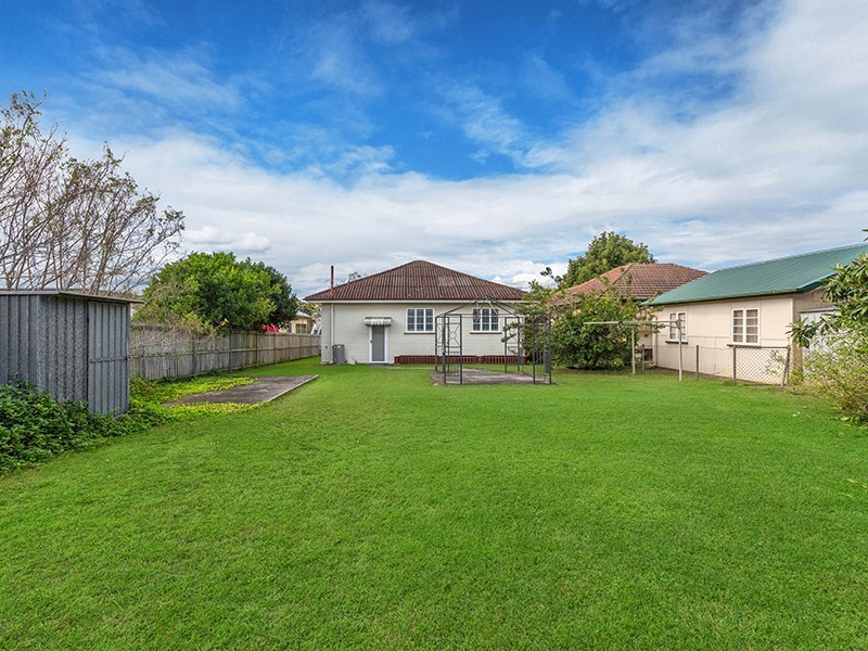 12 Gaynor Road, Banyo QLD 4014