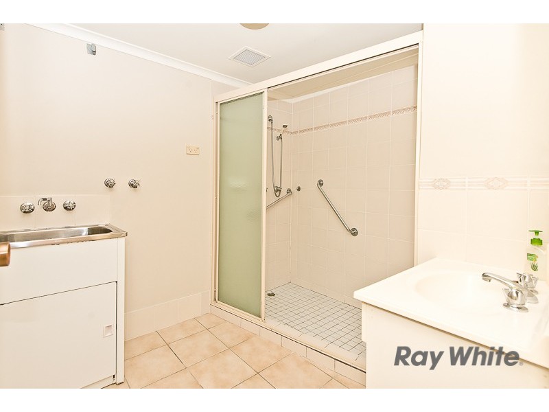 1/169 Flower Street, Northgate QLD 4013