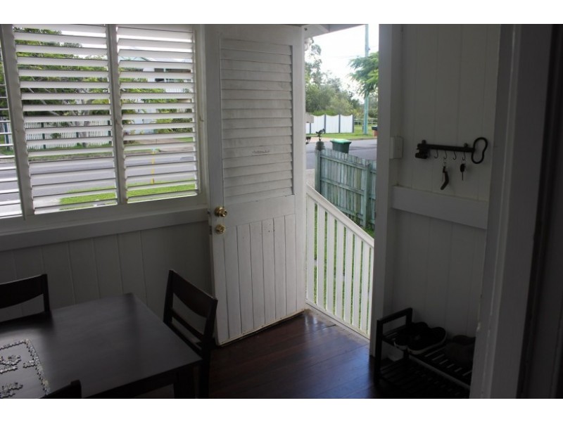 6 Jimbour Street, Wooloowin QLD 4030