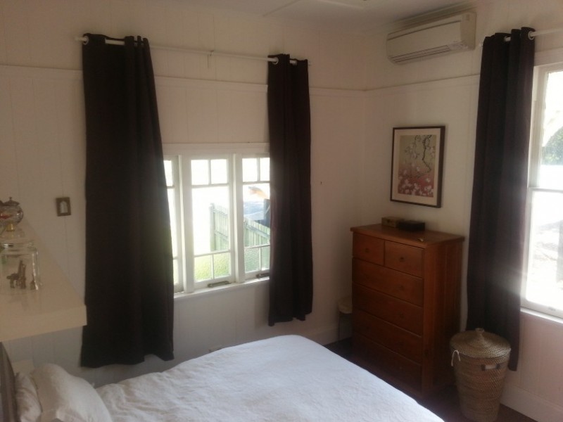 6 Jimbour Street, Wooloowin QLD 4030