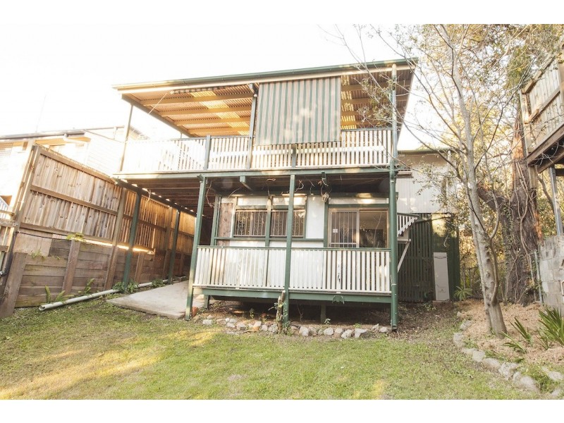 10 Dawson Street, Wooloowin QLD 4030