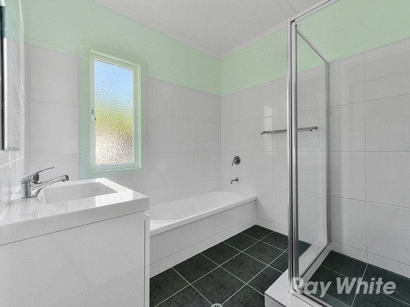 28 Belnoel Street, Wavell Heights QLD 4012