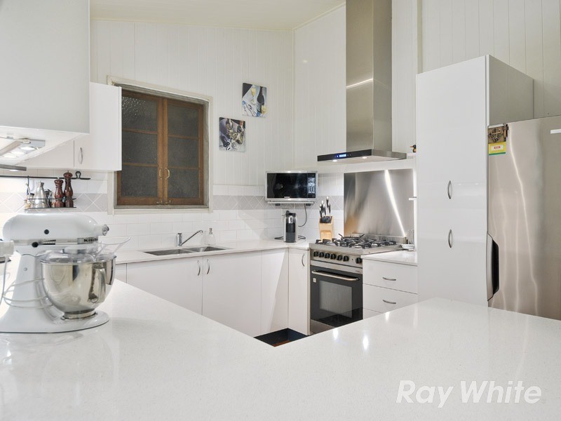 15 HENCHMAN STREET, Nundah QLD 4012