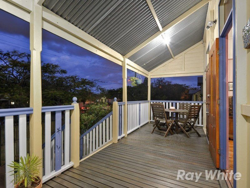 6 Buckland Road, Nundah QLD 4012