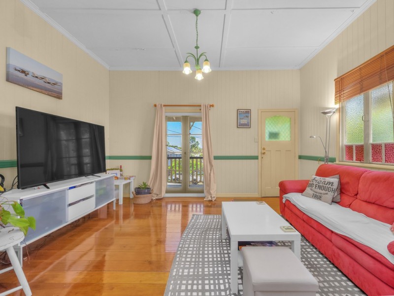 15 Jeffcott Street, Wavell Heights QLD 4012