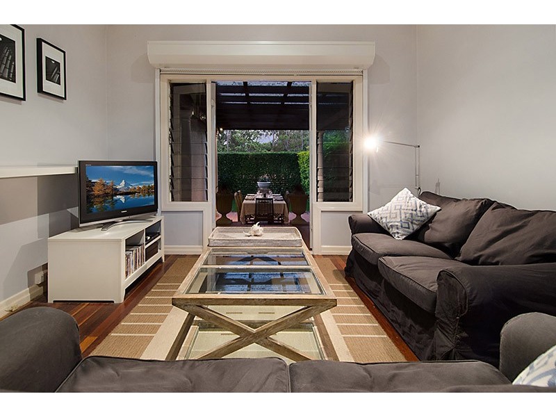 211 BUCKLAND ROAD, Nundah QLD 4012