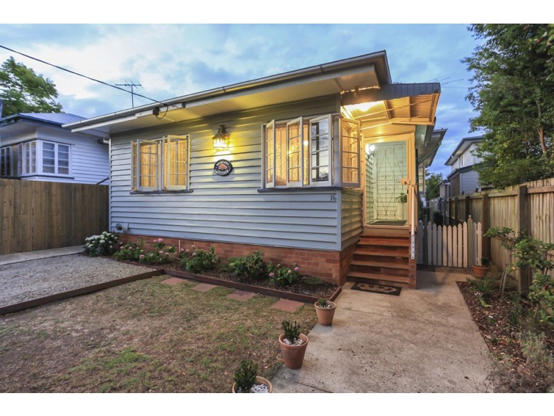16 Little Jenner Street, Nundah QLD 4012