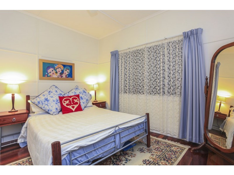 16 Little Jenner Street, Nundah QLD 4012