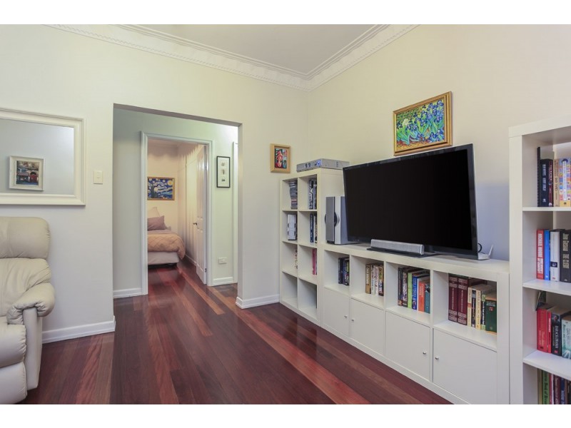 16 Little Jenner Street, Nundah QLD 4012