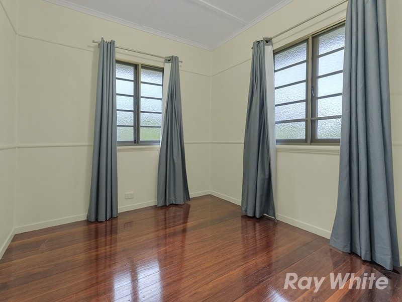 62 Paul Street, Brighton QLD 4017