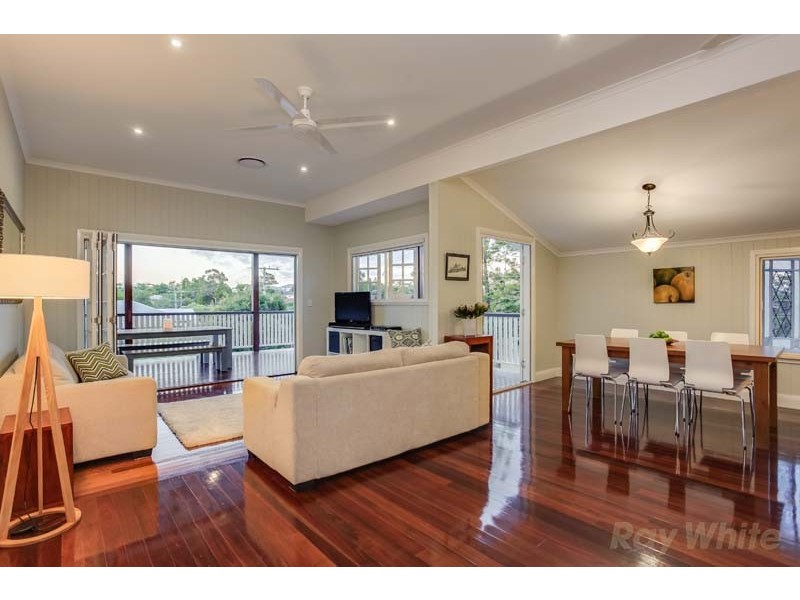 14 MAYNARD STREET, Nundah QLD 4012