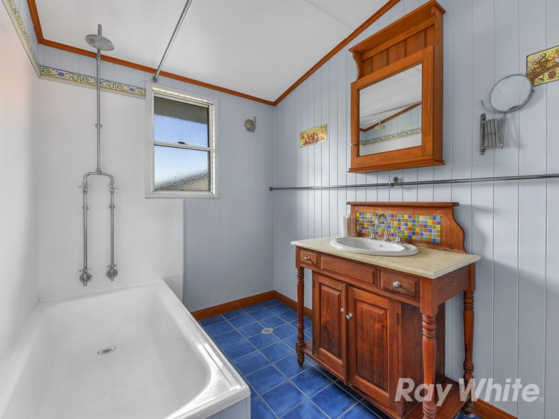 6 Ennor Street, Wavell Heights QLD 4012