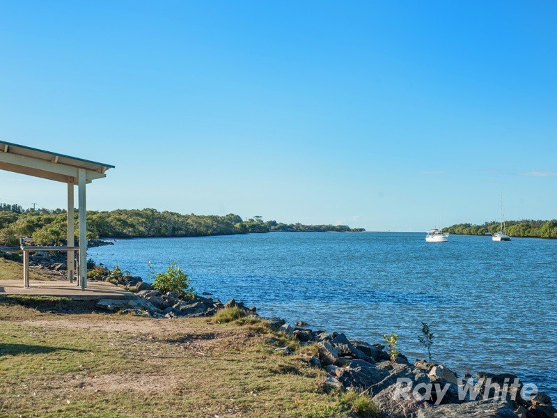 Nudgee Beach QLD 4014