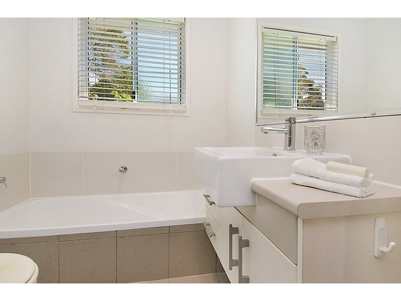 4/8 Leighton Street, Wavell Heights QLD 4012