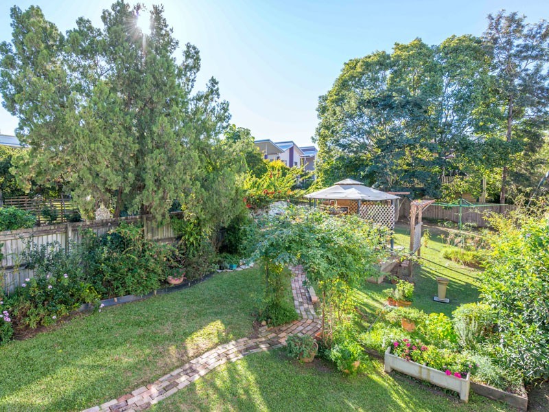 128 Nellie Street, Nundah QLD 4012