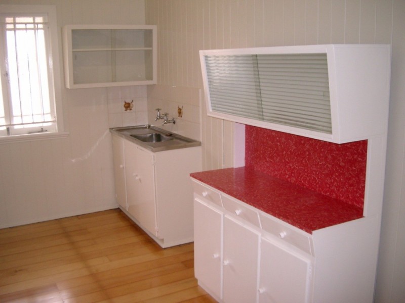 3 Lanham Crescent, Newmarket QLD 4051